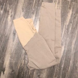 Motherhood size small Maternity Pants